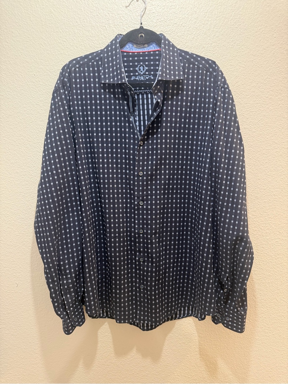 Bugatchi Men’s Black and White Checked Long-Sleeve Button-Down Shirt